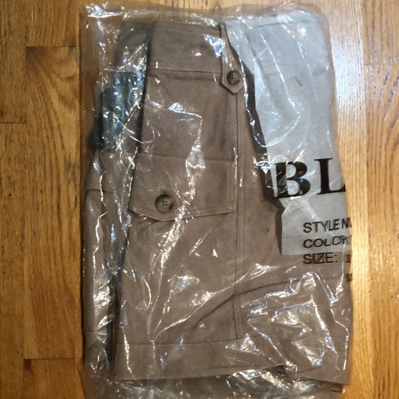 BLANK NYC Womens Flap Pocket Shorts 🩳 32 - Picture 5 of 8